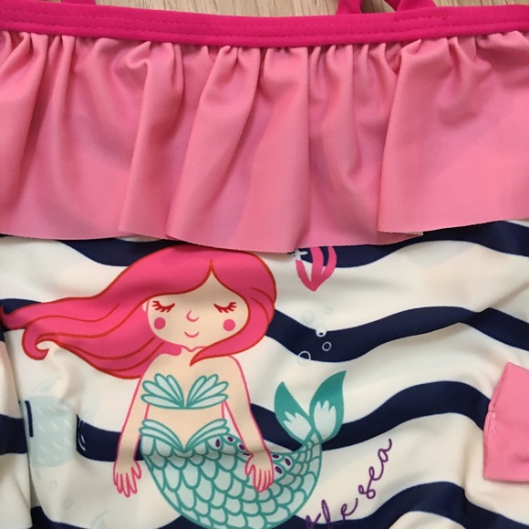 🔥🔥SUPER SALE 🔥🔥Navy and Pink Swimsuit - Picture 3 of 5